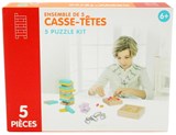 Ens. 5 casse-têtes en bois et métal